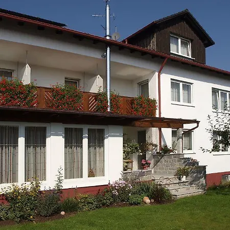 招待所 Gaestehaus Brunner 3*